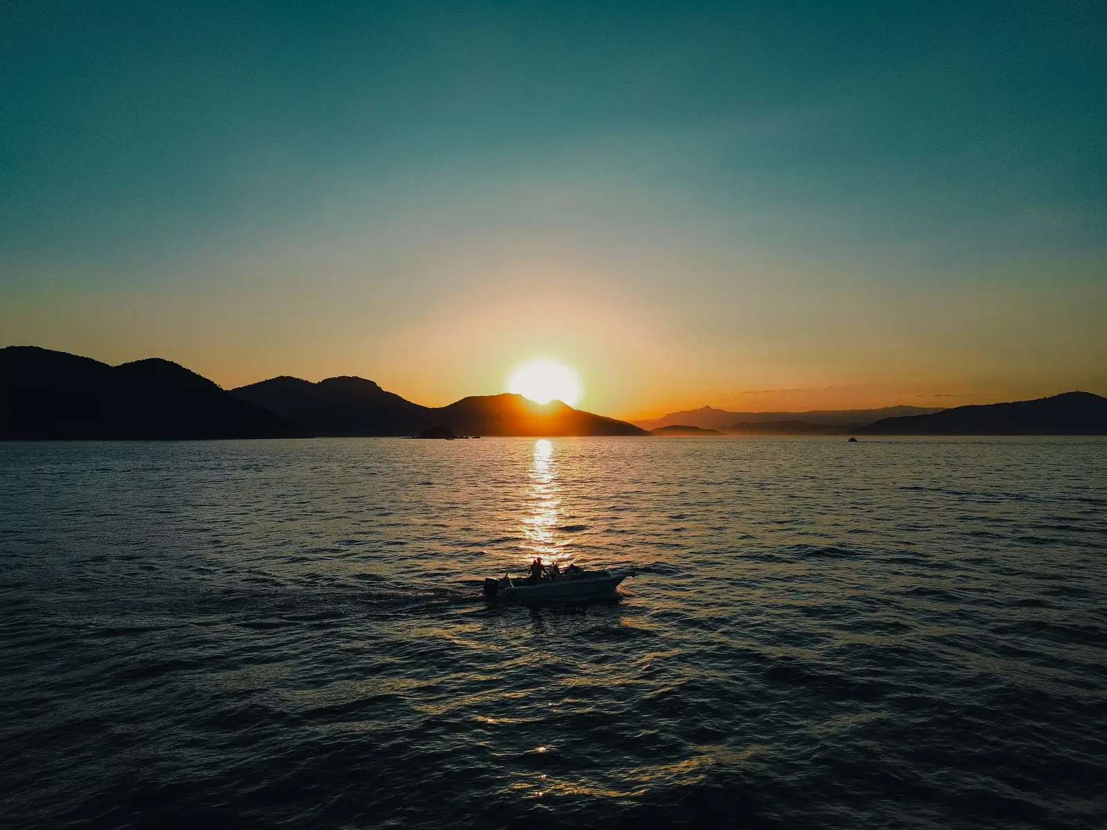 Ein Tag auf dem Wasser · Ilha Grande